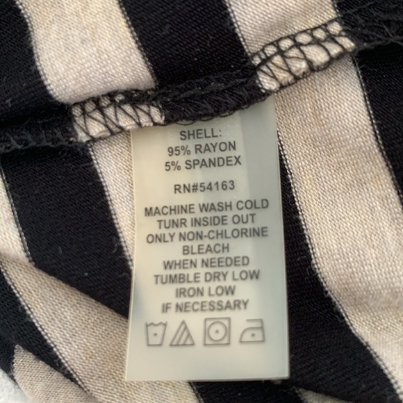 Calvin Klein Tan/Black Striped V-Neck 3/4 Sleeves  T-Shirt Dress. Size 6 - Picture 6 of 9